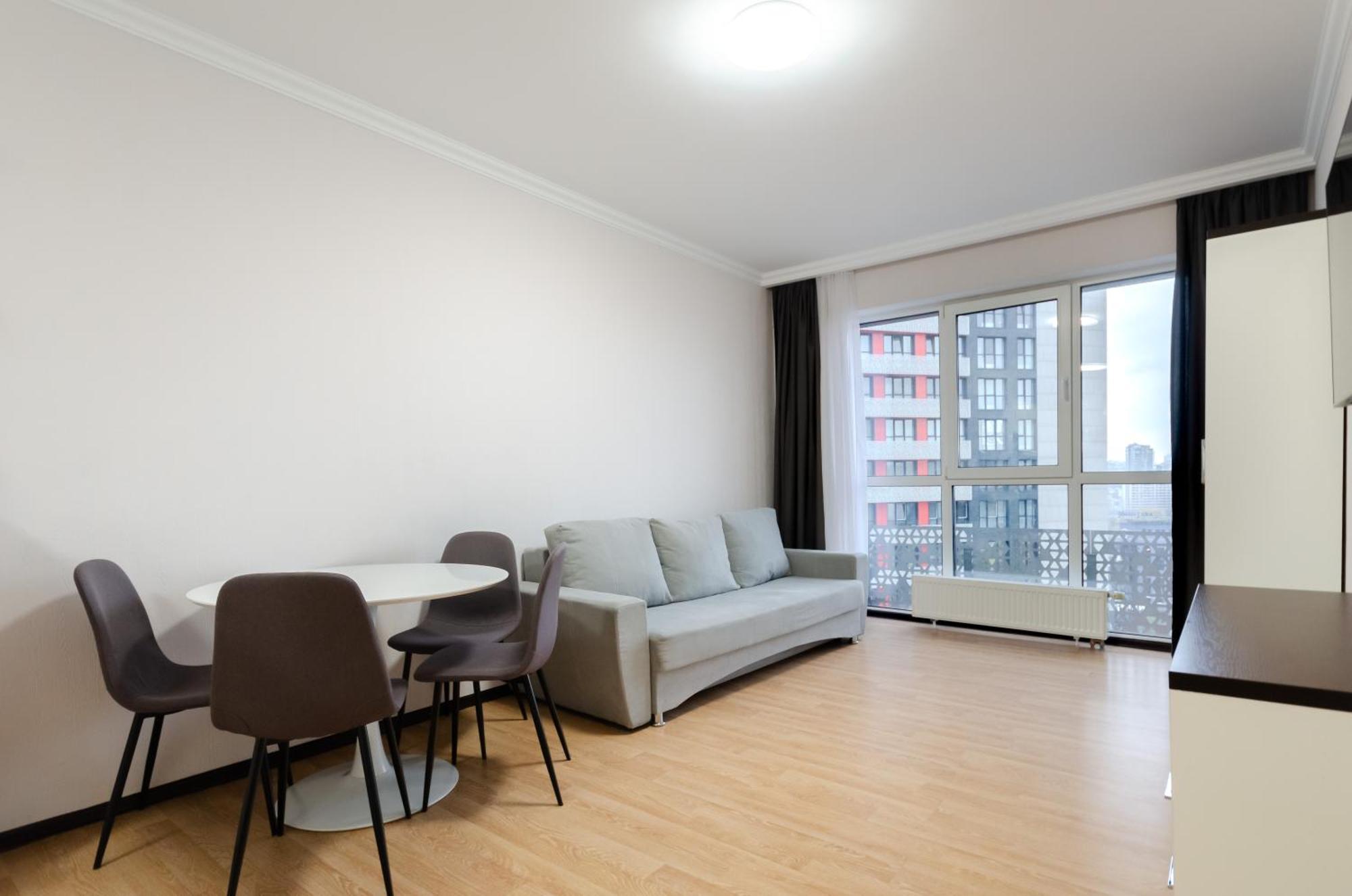 Petrovdom 41B-59B-90B-77B Stunning City View Apartments At Rc Kvartet, Central Railway Station Kiev Dış mekan fotoğraf