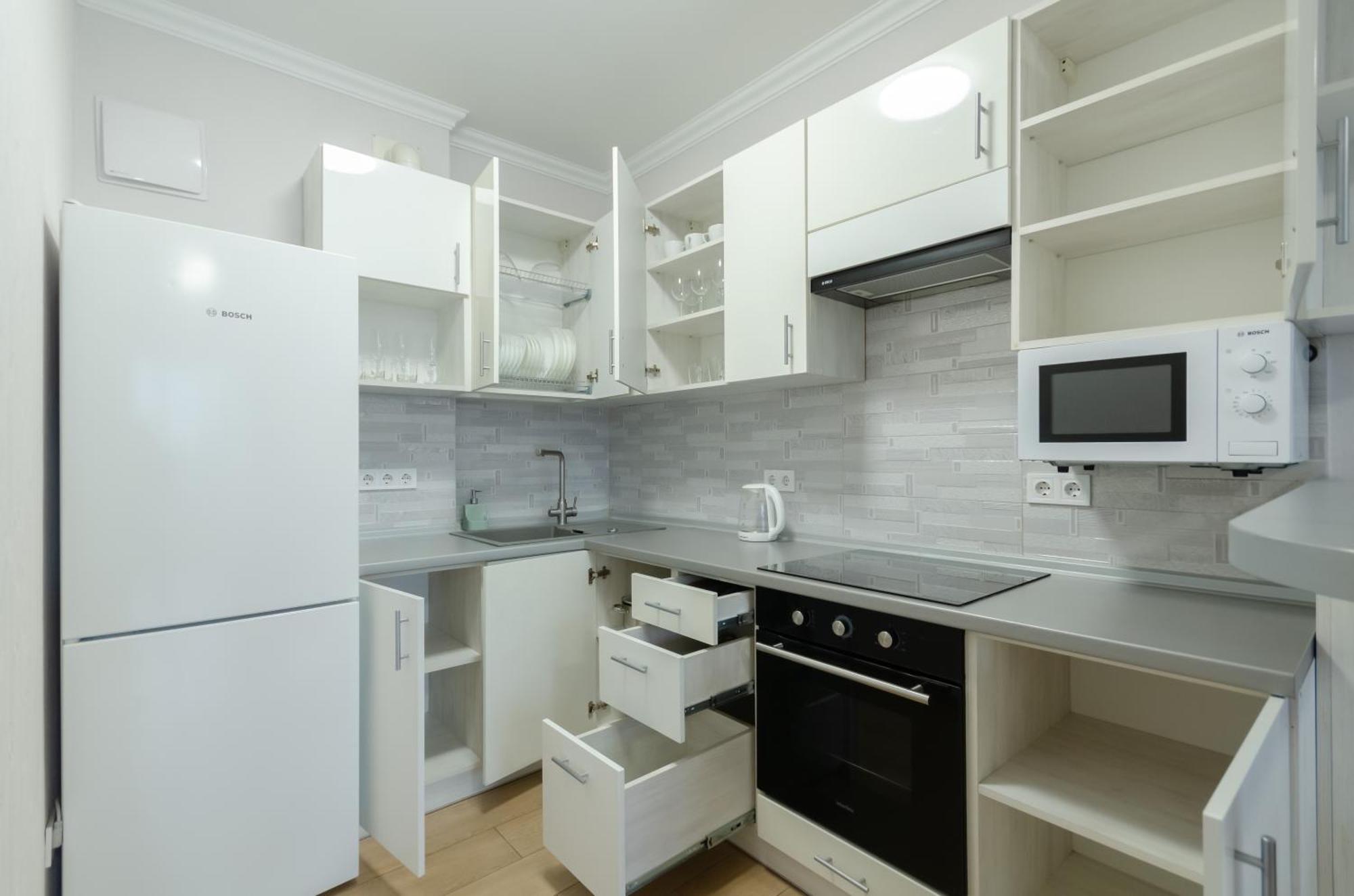 Petrovdom 41B-59B-90B-77B Stunning City View Apartments At Rc Kvartet, Central Railway Station Kiev Dış mekan fotoğraf