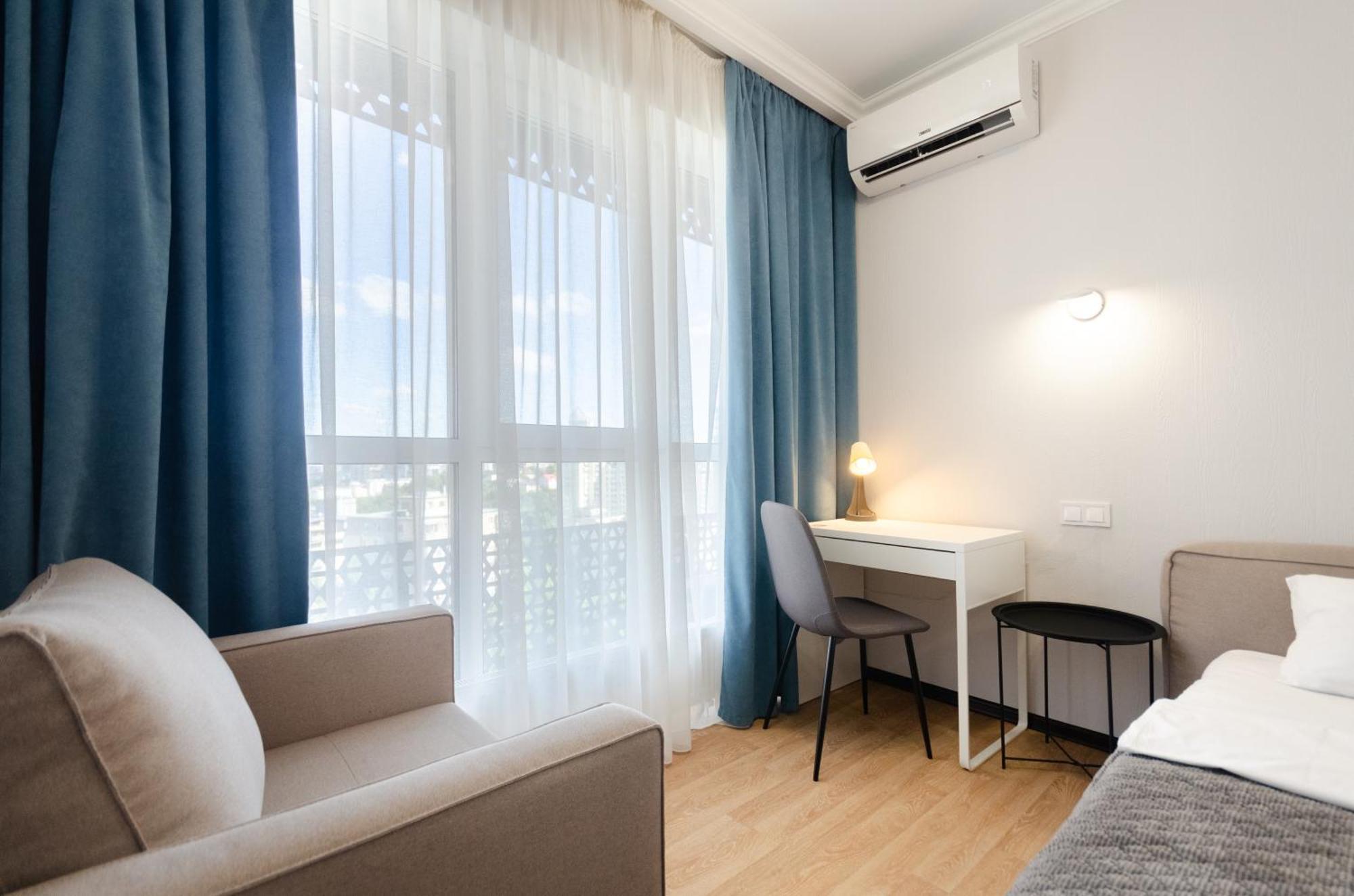 Petrovdom 41B-59B-90B-77B Stunning City View Apartments At Rc Kvartet, Central Railway Station Kiev Dış mekan fotoğraf